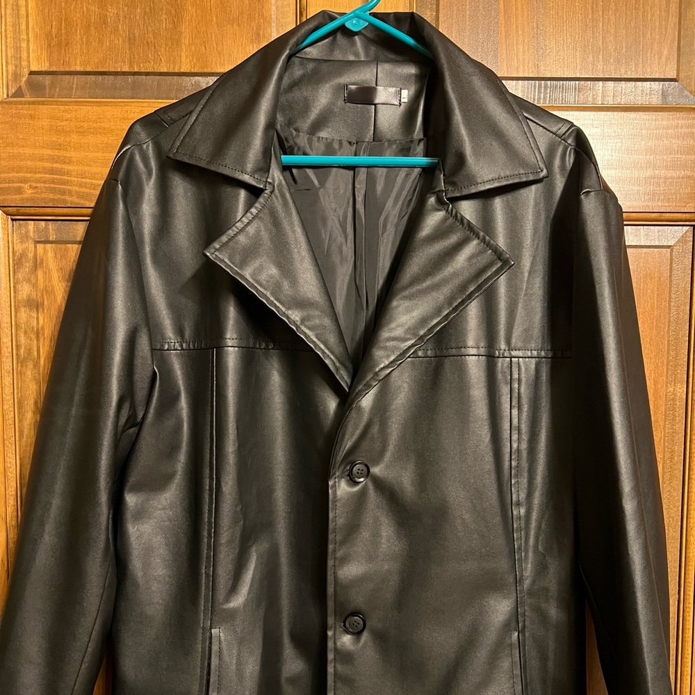 Men’s mid length PU leather jacket